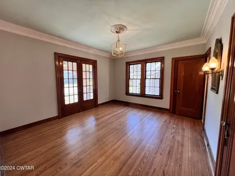 523 Westmoreland Place Jackson TN 38301