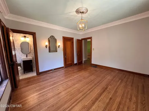 523 Westmoreland Place Jackson TN 38301