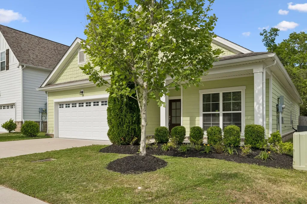 220 Hermitage Point Drive Hermitage TN 37076