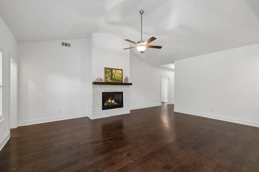 220 Hermitage Point Drive Hermitage TN 37076