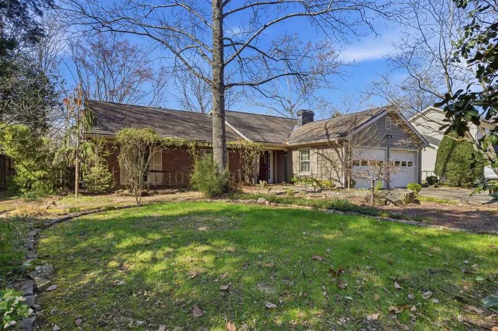 1015 Boxwood Drive Franklin TN 37069