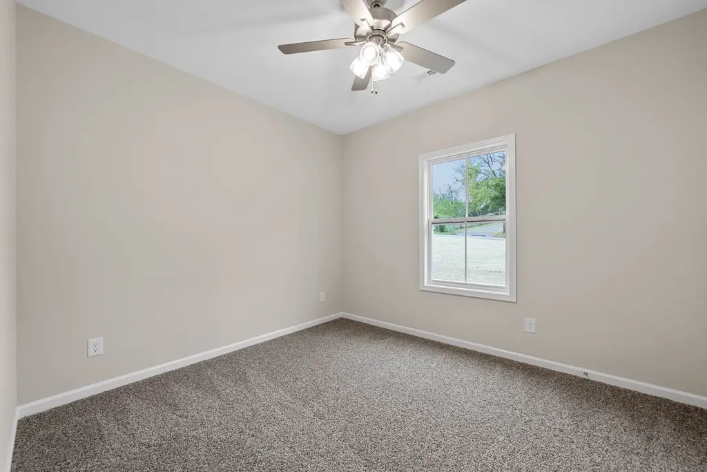 329 Cedar Court Clarksville TN 37040