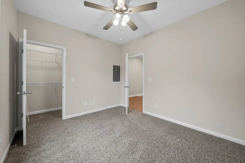329 Cedar Court Clarksville TN 37040