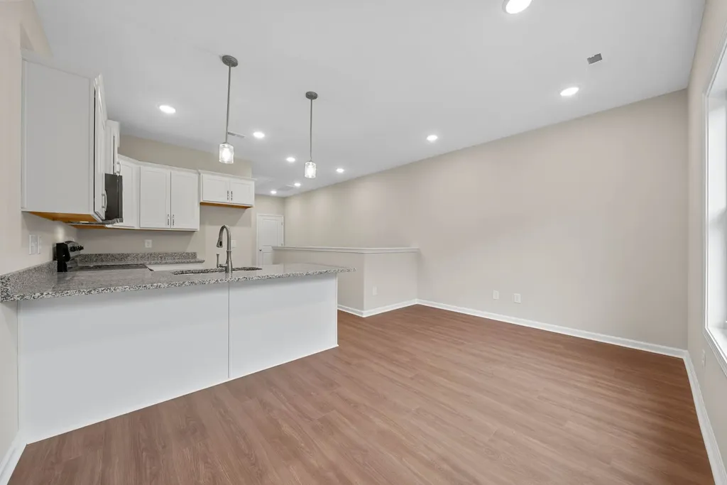 329 Cedar Court Clarksville TN 37040
