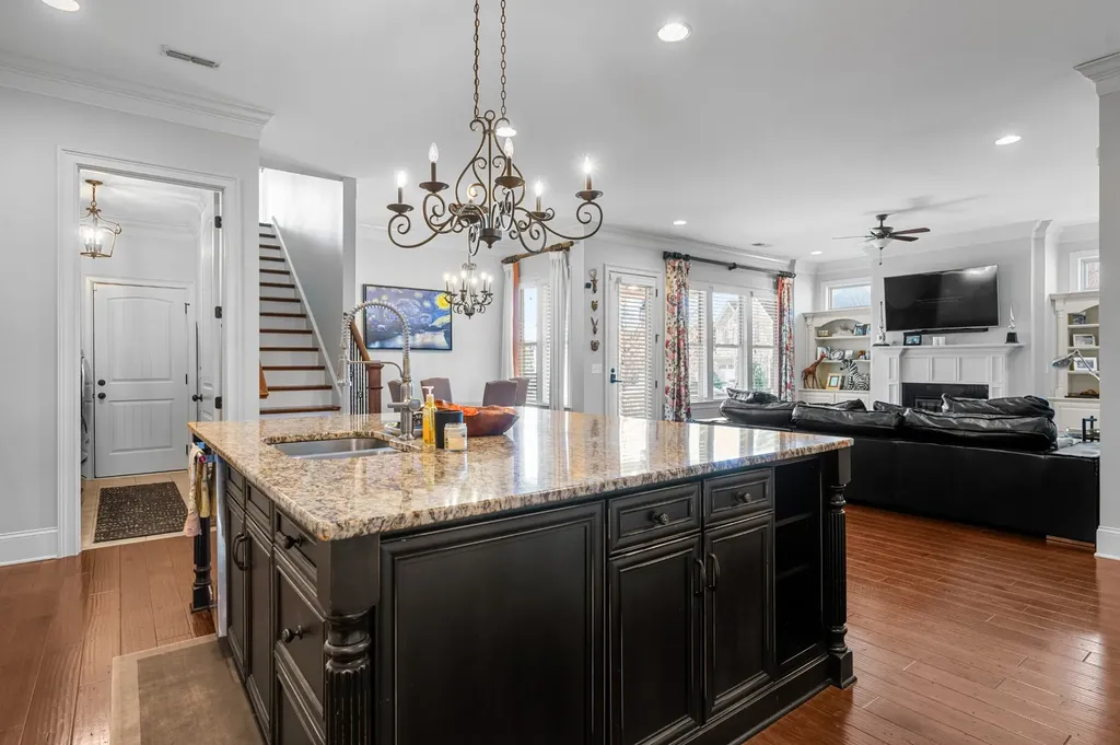 1655 Noah Lane Gallatin TN 37066