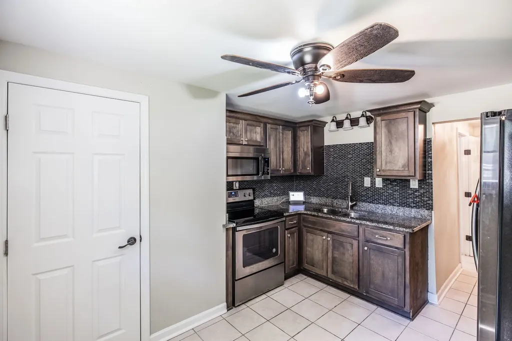 907 N Graycroft Avenue Madison TN 37115