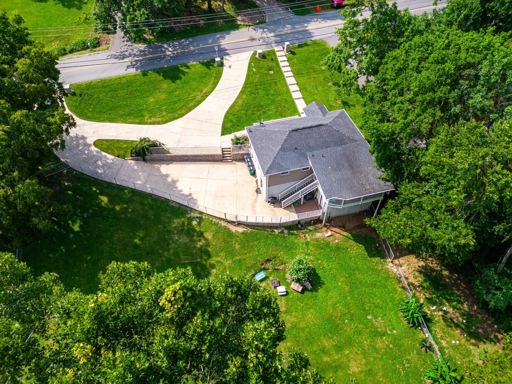 907 N Graycroft Avenue Madison TN 37115