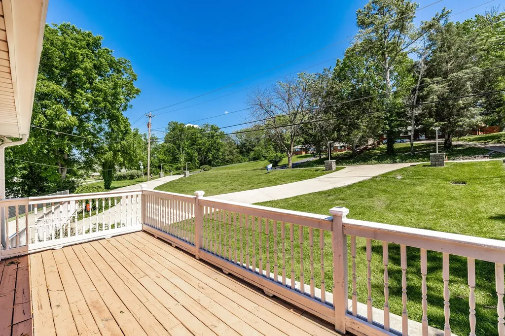 907 N Graycroft Avenue Madison TN 37115