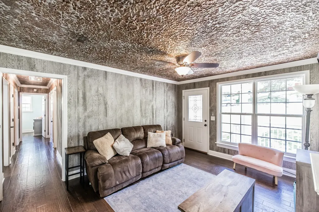 907 N Graycroft Avenue Madison TN 37115