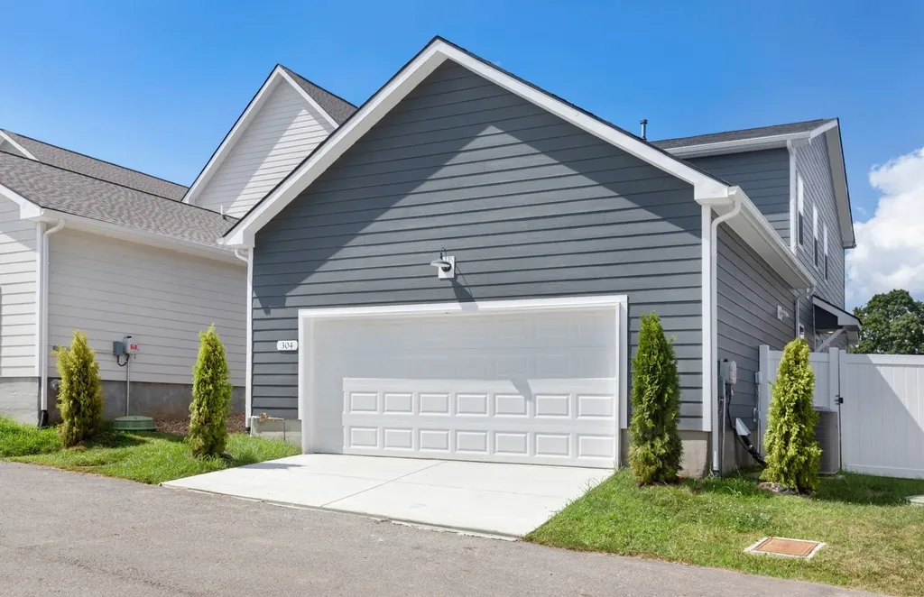 304 Jasmine Park Hermitage TN 37076