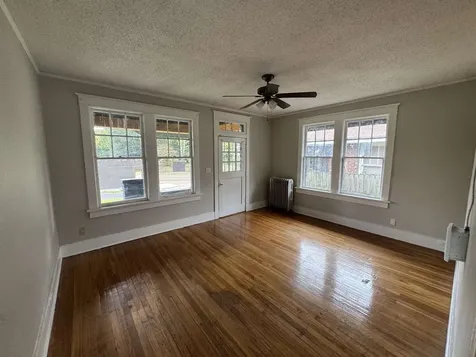 2012 Carnes Avenue Memphis TN 38114
