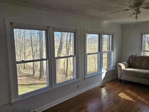 1477 Mcminnville Highway Sparta TN 38583