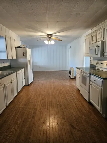 1477 Mcminnville Highway Sparta TN 38583