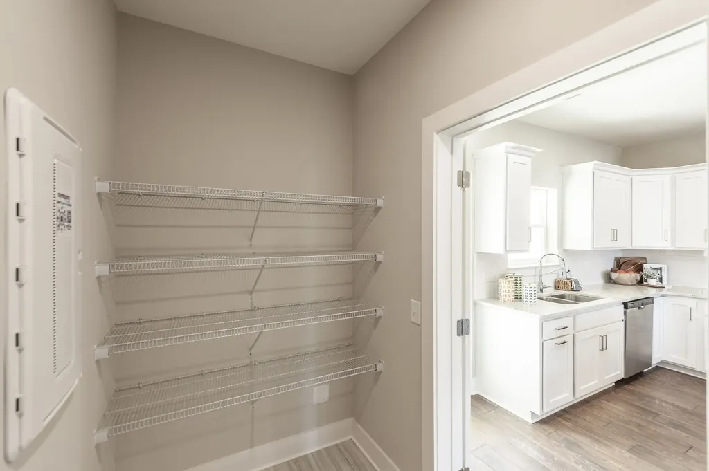 1136 Lock 4 Road Gallatin TN 37066