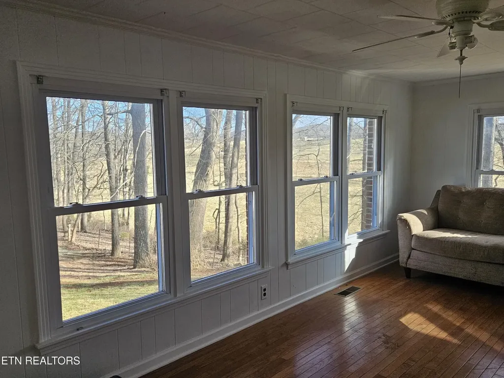 1477 Mcminnville Highway Sparta TN 38583
