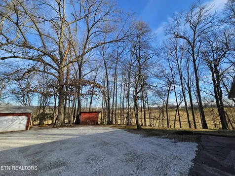 1477 Mcminnville Highway Sparta TN 38583