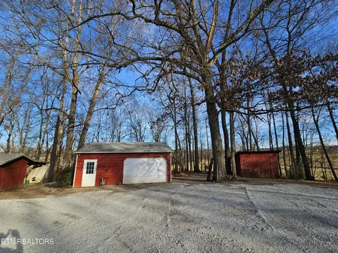 1477 Mcminnville Highway Sparta TN 38583
