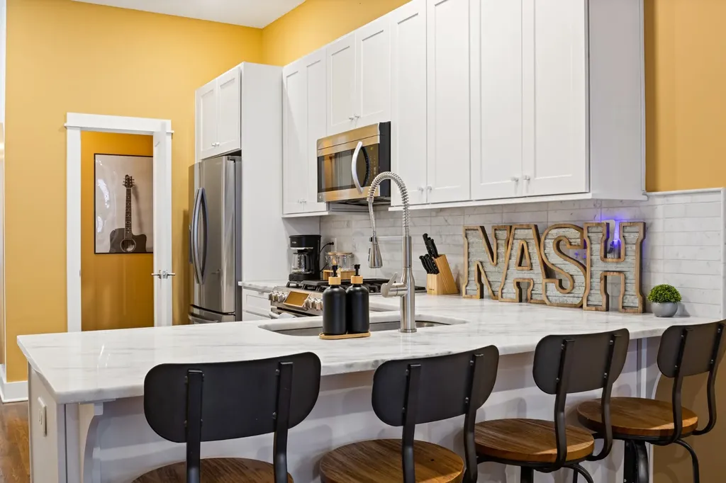 2001 Convent Place Nashville TN 37212