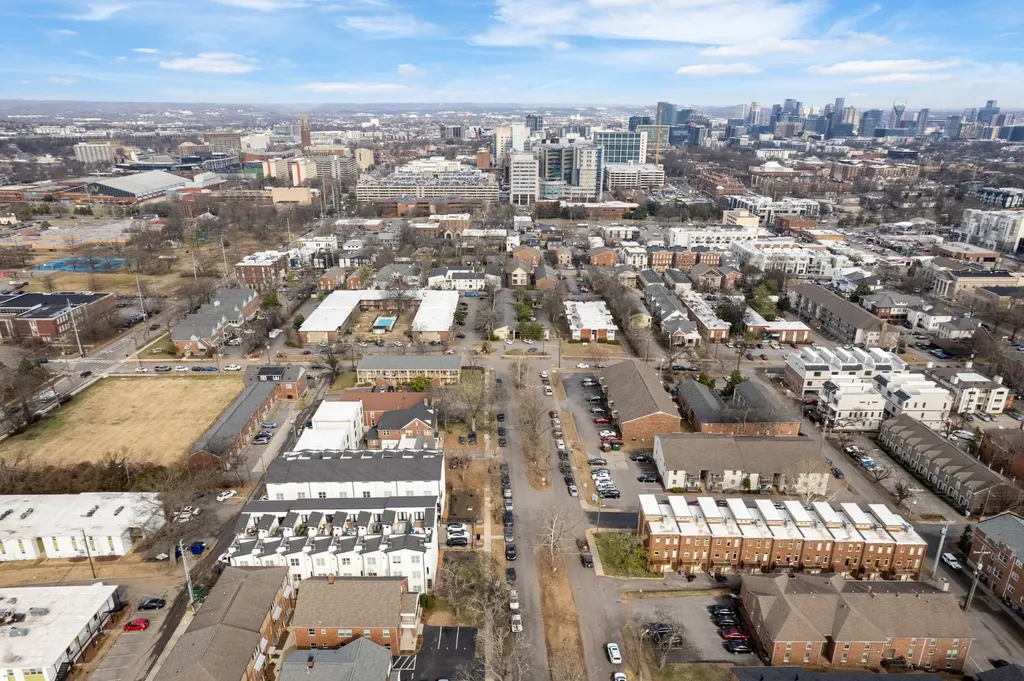 2001 Convent Place Nashville TN 37212