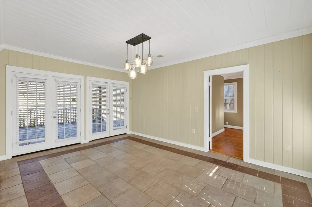2319 Mcgavock Pike Nashville TN 37216