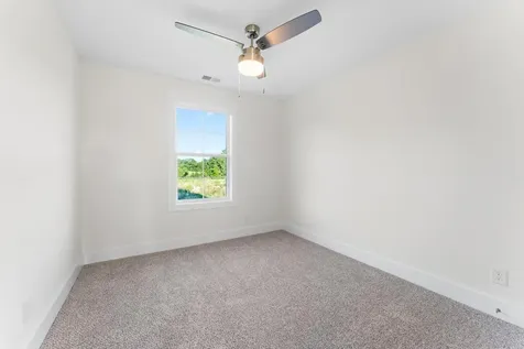 1596 Collins View Way Clarksville TN 37043
