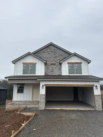 1596 Collins View Way Clarksville TN 37043