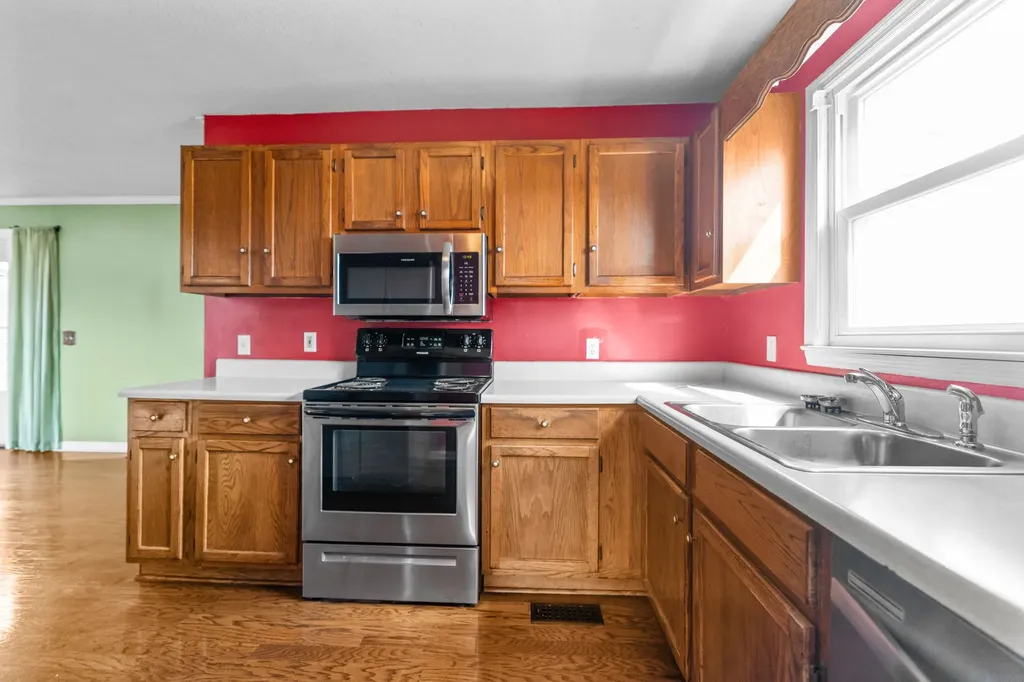201 Stardust Drive Shelbyville TN 37160