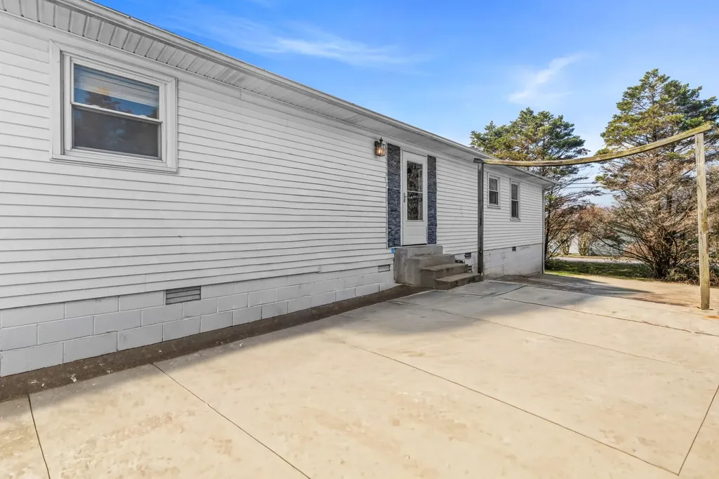 201 Stardust Drive Shelbyville TN 37160