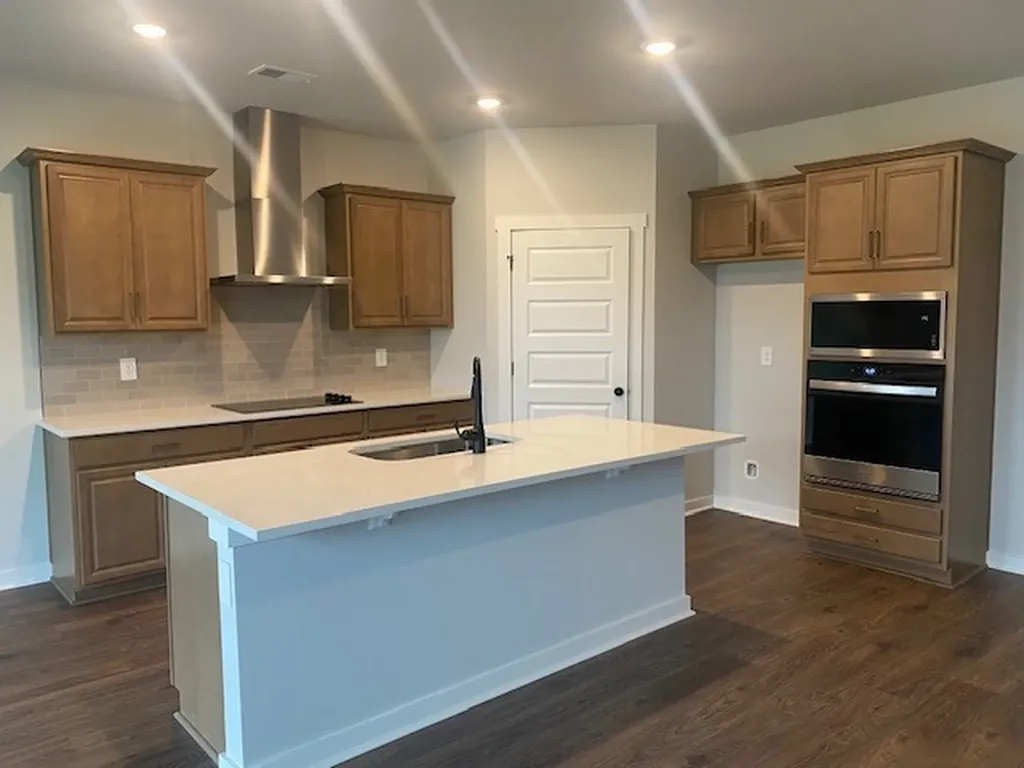 4344 Scarlet Court Columbia TN 38401
