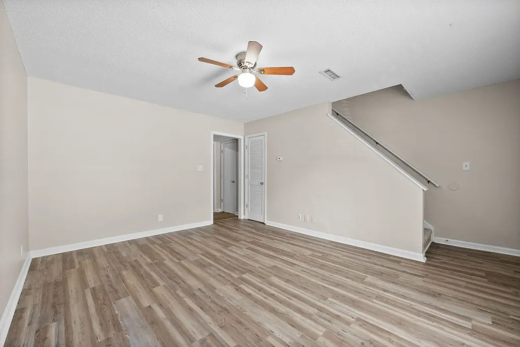 460 Martha Lane Clarksville TN 37043