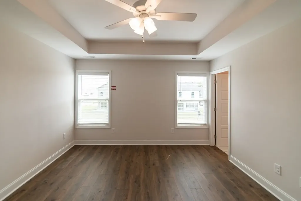 53 Charleston Cove Clarksville TN 37043
