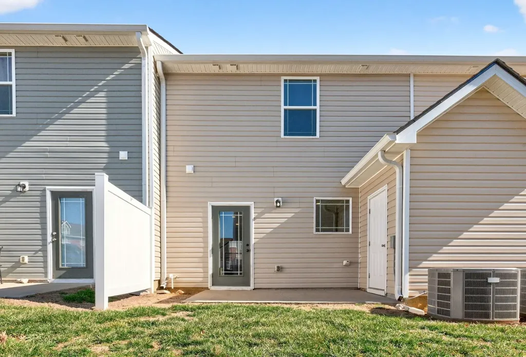 7034 Magnolia Crossings Spring Hill TN 37174
