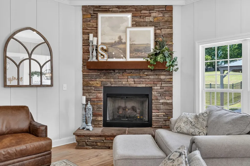 41 Knotting Hill Drive Fayetteville TN 37334
