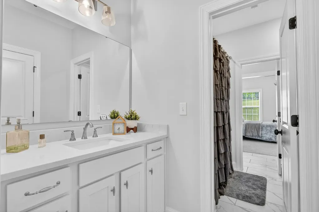 41 Knotting Hill Drive Fayetteville TN 37334
