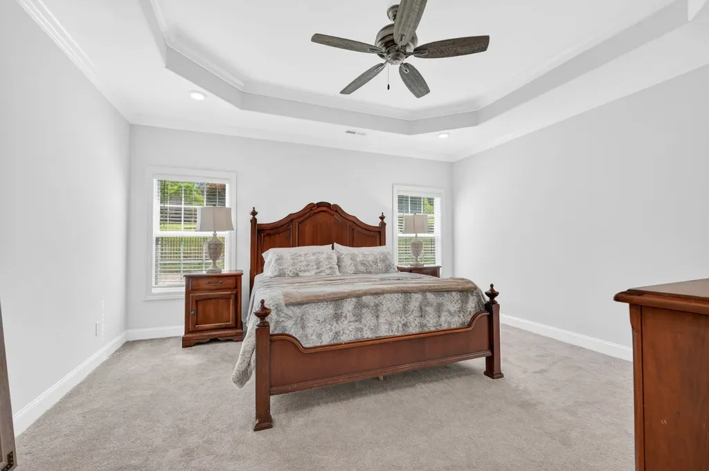 41 Knotting Hill Drive Fayetteville TN 37334