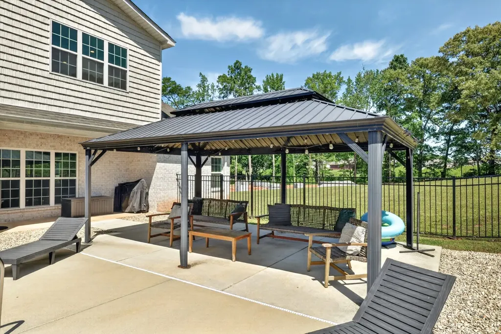 41 Knotting Hill Drive Fayetteville TN 37334
