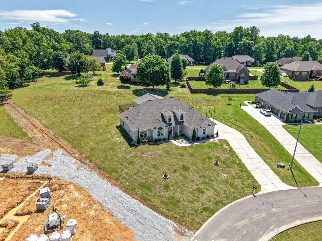 41 Knotting Hill Drive Fayetteville TN 37334