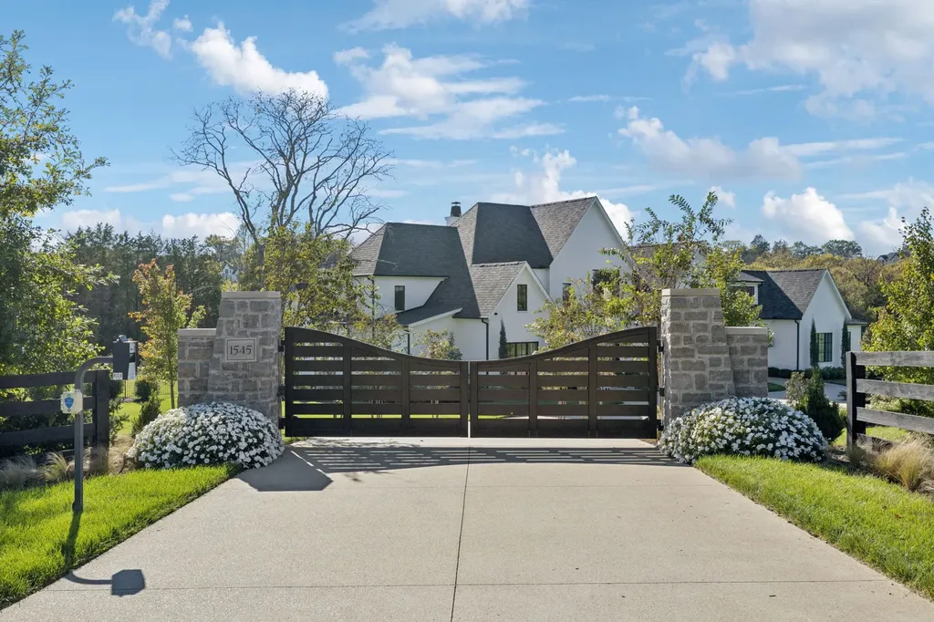 1545 Sunset Road Brentwood TN 37027
