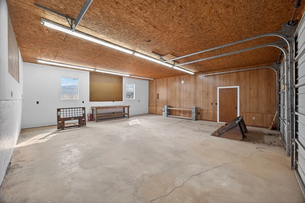461 Baker Mountain Road Sparta TN 38583