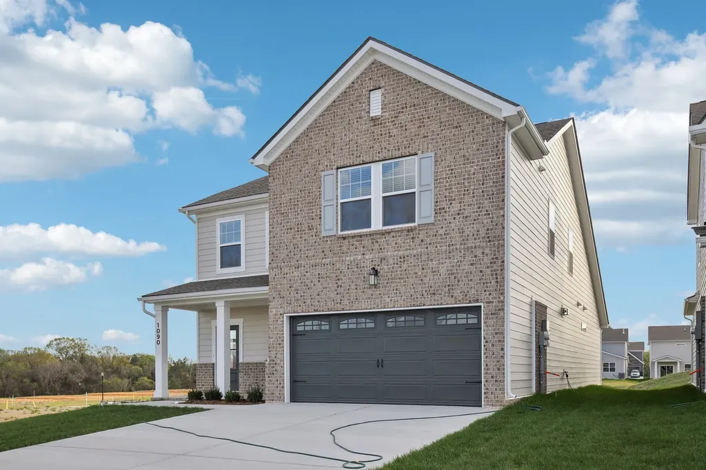 1090 Large Poppy Drive La Vergne TN 37086