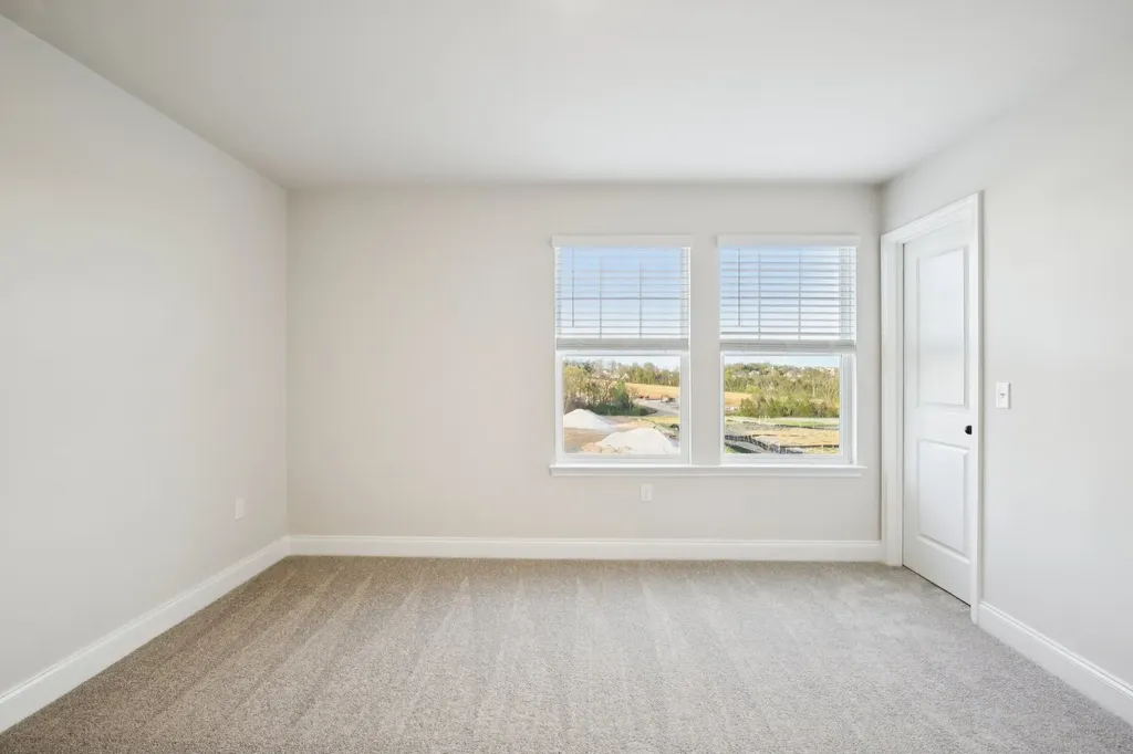 1090 Large Poppy Drive La Vergne TN 37086