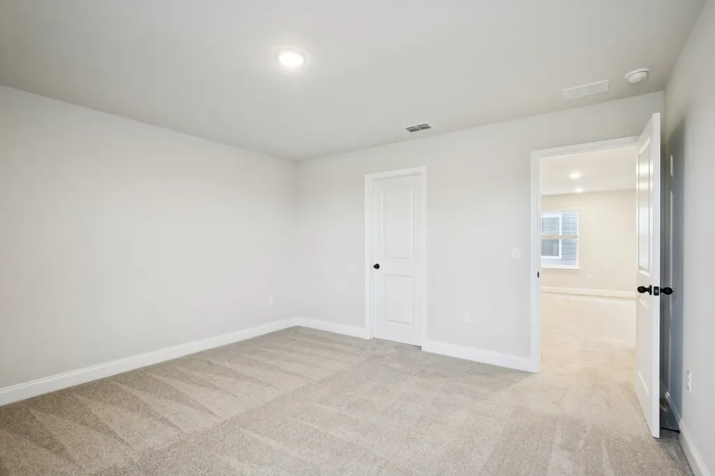 1090 Large Poppy Drive La Vergne TN 37086