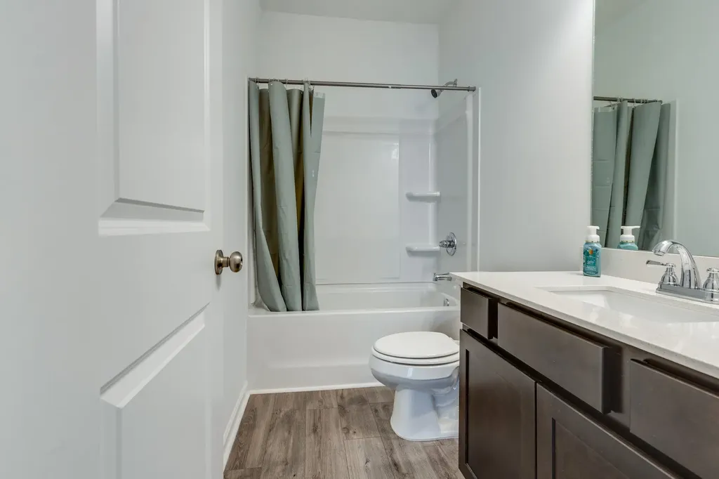 515 Morgan Meadows Way Columbia TN 38401