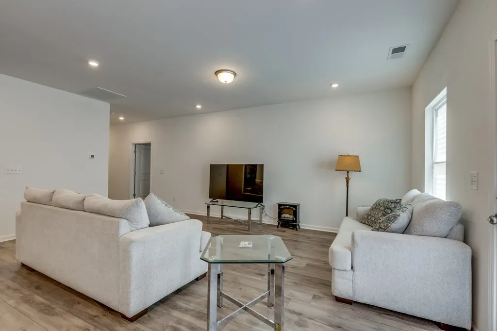 515 Morgan Meadows Way Columbia TN 38401