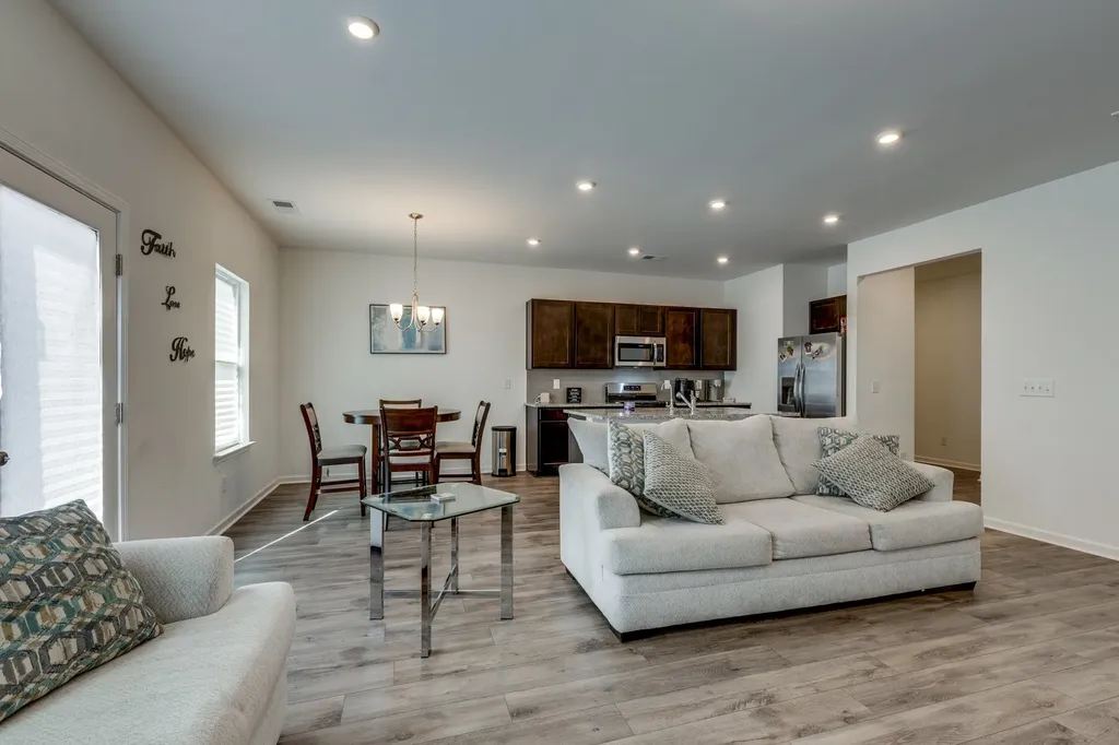 515 Morgan Meadows Way Columbia TN 38401