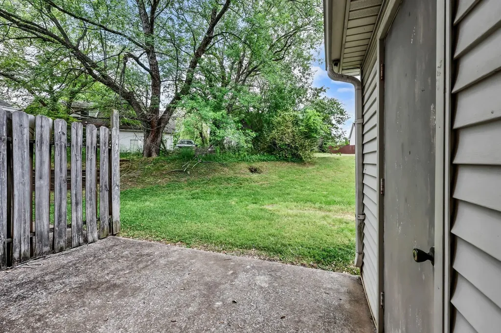 381 Peabody Drive Clarksville TN 37042