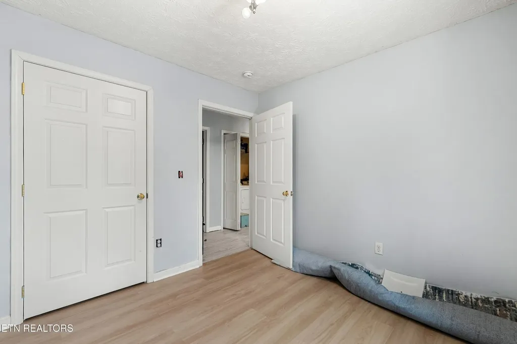 4138 Mission Bell Lane Knoxville TN 37914