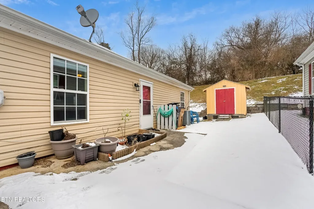 4138 Mission Bell Lane Knoxville TN 37914
