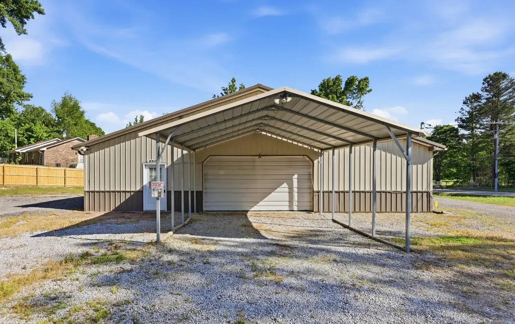 2501 Highway 48 Clarksville TN 37040