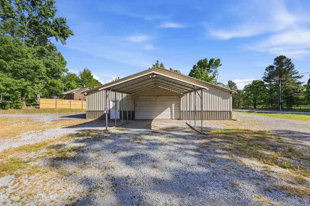 2501 Highway 48 Clarksville TN 37040
